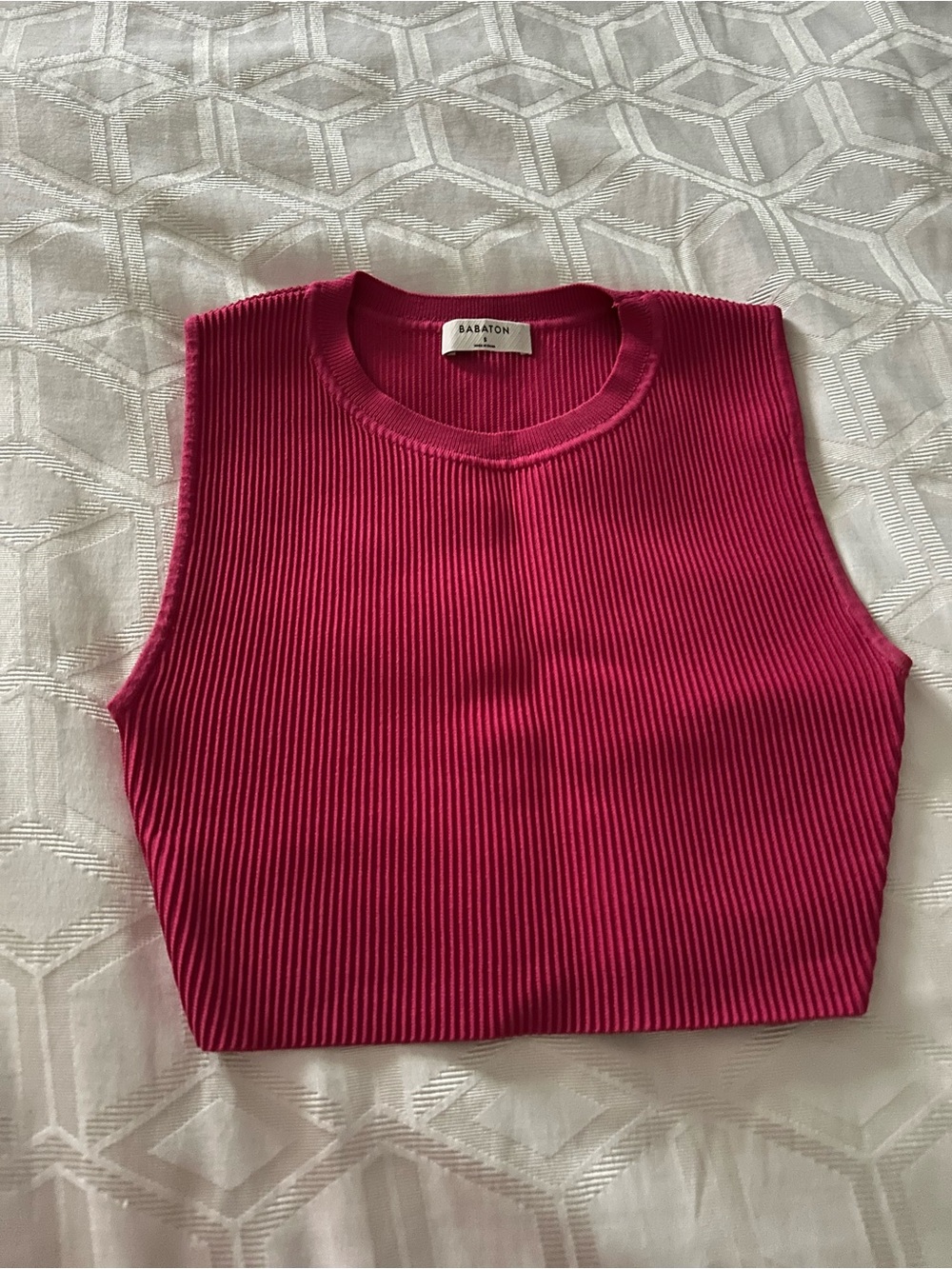 Babaton Sculpt Knit Sleeveless Crop Top